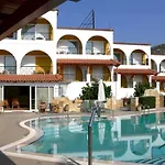 Aparthotel Votsalo Tolo