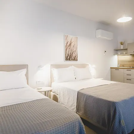 Votsalo Aparthotel 3*