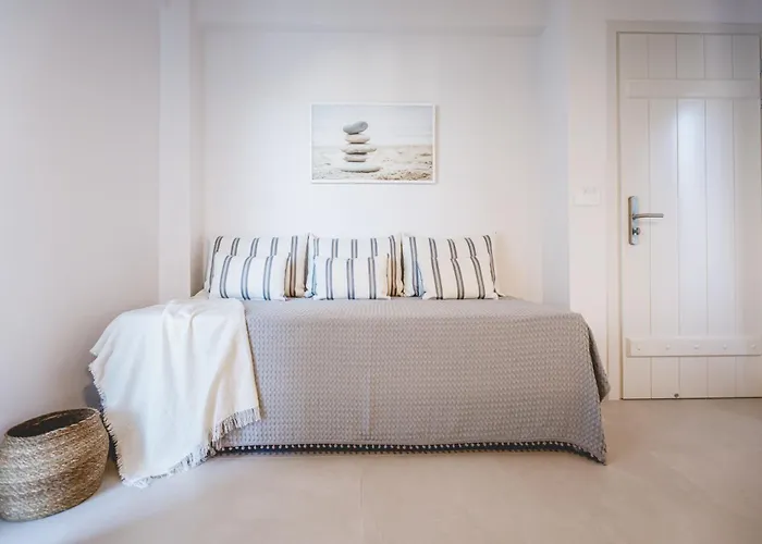 Aparthotel Votsalo 4*